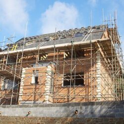 Guildford, Woking, Weybridge, Esher, Chessington, Leatherhead, Dorking, Epsom & all surrounding areas of Surrey new roof installers